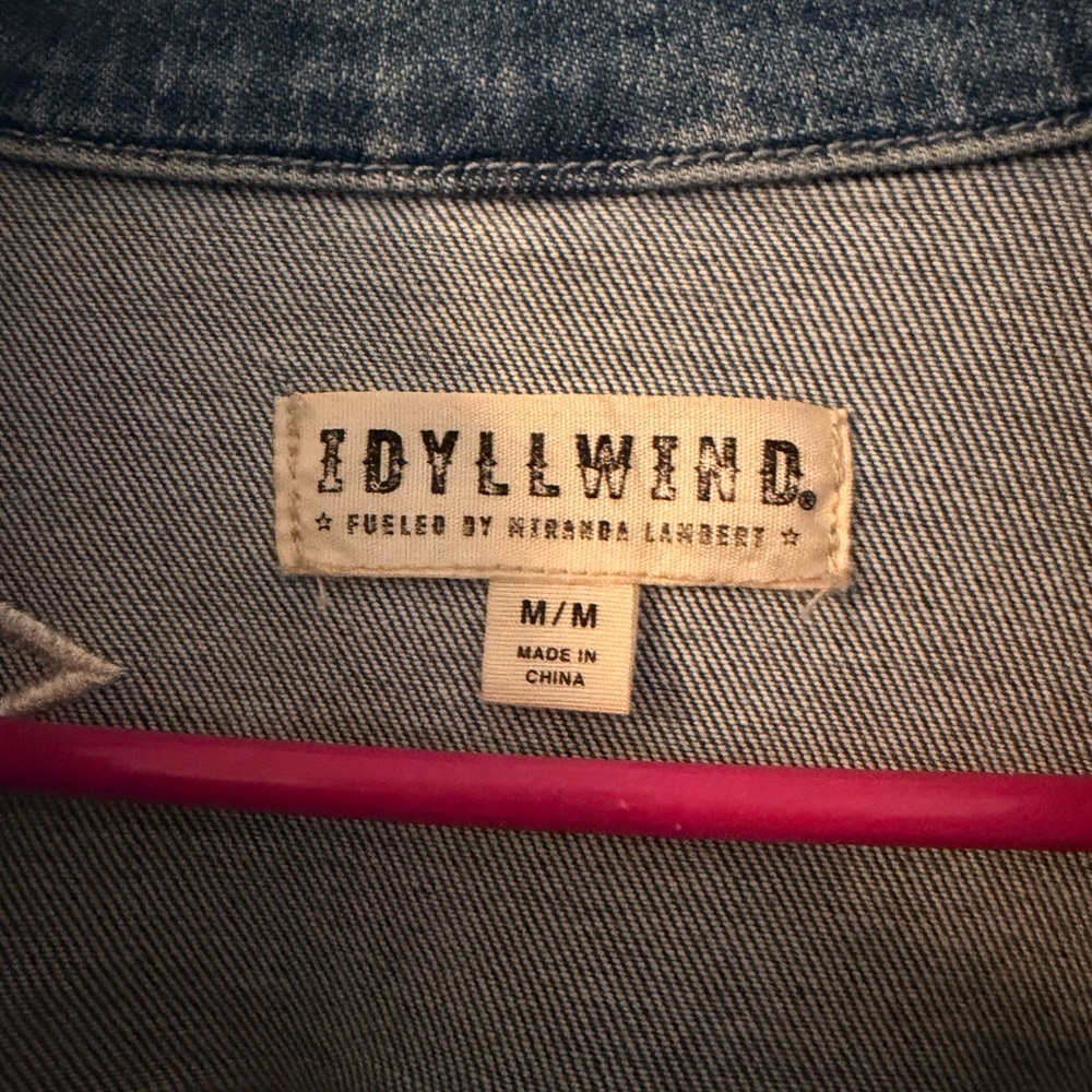 Idyllwind Blue Denim Stars and Fringe Jean Jacket - Picture 11 of 14